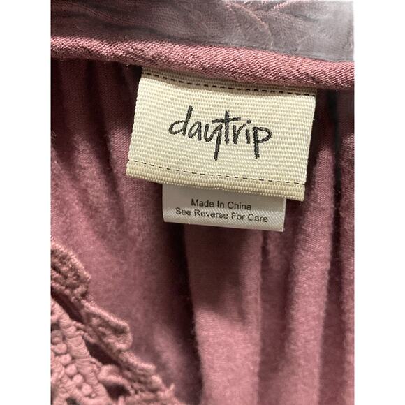 Daytrip Top Womens X Small Pink Lace V‎ Neck Faux Wrap Boho Bell Sleeve Blouse - Picture 3 of 7